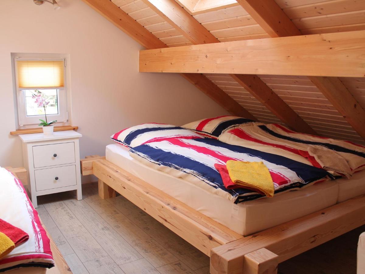 Comfy Farmhouse In Brusow With Garden Kröpelin Exterior foto